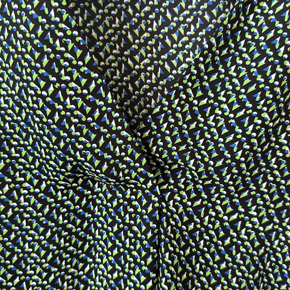 Cabi Top - Picture 2 of 6